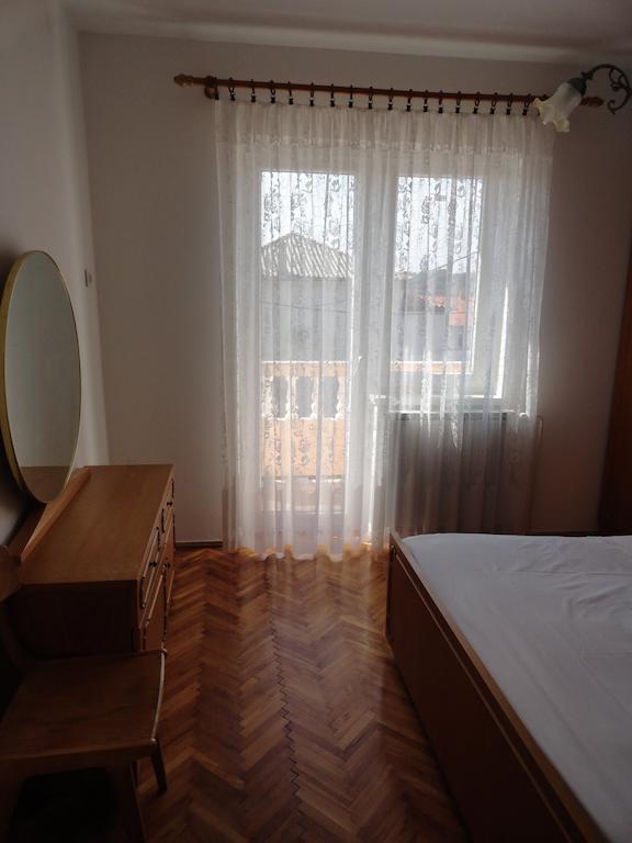Apartments & Rooms Karmela Banjol 객실 사진